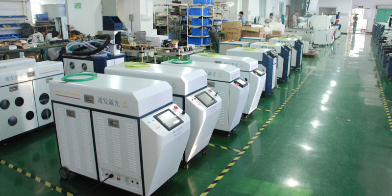 通發(fā)激光TFL-80PF<a href='http://m.zb1616.com/product/2.htm' class='text_a'>光纖<a href='http://m.zb1616.com' class='text_a'>激光焊接機(jī)</a></a>